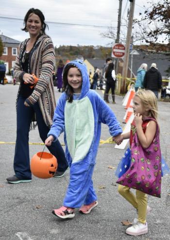 FRITZ FREUDENBERGER/Boothbay Register