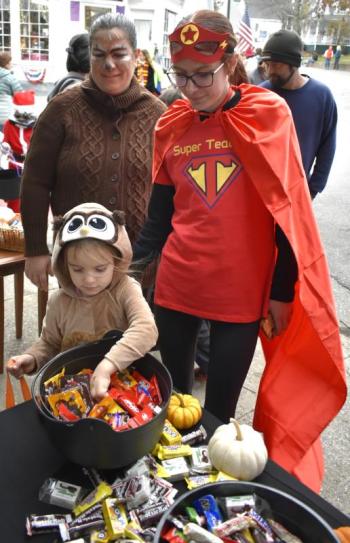 FRITZ FREUDENBERGER/Boothbay Register