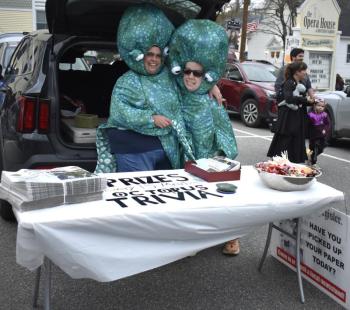 Candi and Chloe Joneth hosted octopus trivia at the Boothbay Register's trunk or treat table. FRITZ FREUDENBERGER/Boothbay Register
