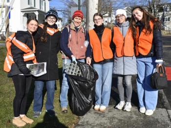 BRHS students during a trash pickup day Dec. 11 to help clean up downtown Boothbay Harbor. FRITZ FREUDENBERGER/Boothbay Register