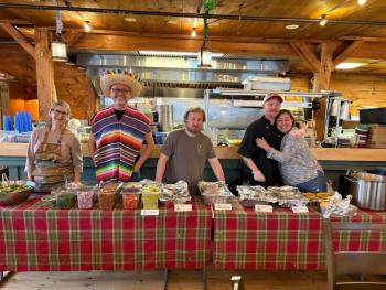 The Dec. 29 serving crew. Elliott Schwartz photo