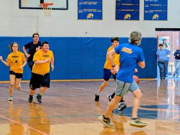 Seahawks soar, Faculty sore