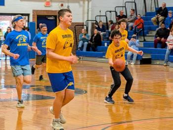 Seahawks soar, Faculty sore