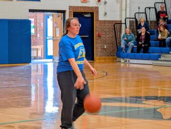 Seahawks soar, Faculty sore