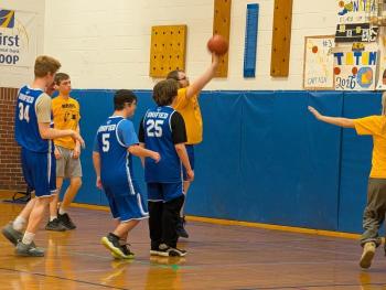 Shipbuilders sail past Seahawks in Unified play