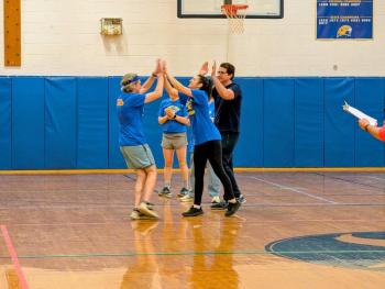 Seahawks soar, Faculty sore