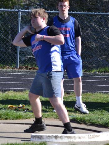 boys shot put