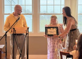 Principal Shawn Gallagher, Aurora Wallace and teacher Julie Browne. Eileen Higgins photo