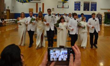 BRHS Grand March 2026. FRITZ FREUDENBERGER/Boothbay Register