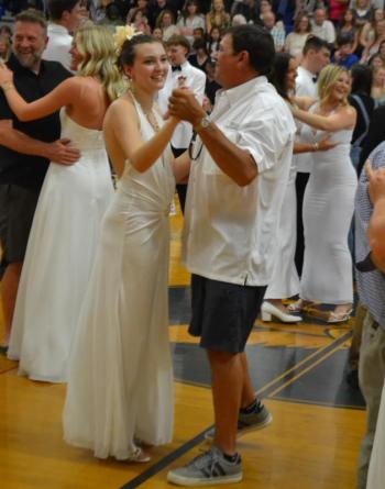 BRHS Grand March 2026. FRITZ FREUDENBERGER/Boothbay Register