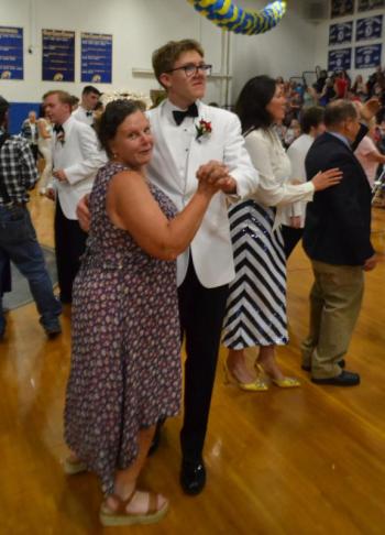 BRHS Grand March 2026. FRITZ FREUDENBERGER/Boothbay Register