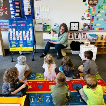 A site instructor leads Midcoast Literacy’s Read With Me program. Jennifer Burgess photo