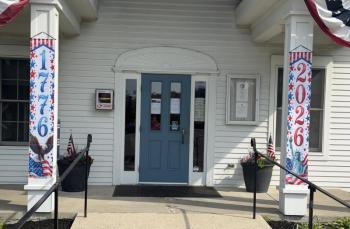 Boothbay town hall 