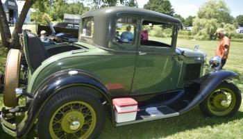 1932 Ford sports a rumble seat. LISA KRISTOFF/Boothbay Register