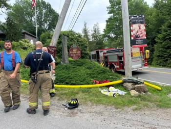 Southport Fire supporting water supply operations at a structure fire in East Boothbay. Mark Sullivan photo