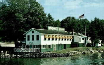 A promotional postcard from the late 1950s, or early 1960s showing the Dodge Inn in Edgecomb..