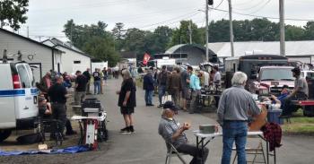 2025 Windsor Hamfest. Courtesy of Bob Gorcynski