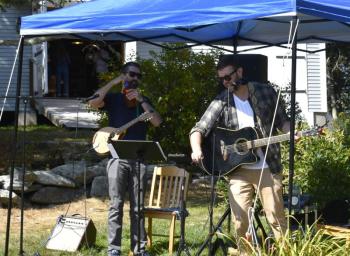 Mandolin player Dylan Macintosh and guitarist Nick Lanzer keeping the atmosphere festive. LISA KRISTOFF/Boothbay Register