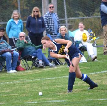Seahawk junior Izzy Andreasen fires a pass. KEVIN BURNHAM/Boothbay Registe