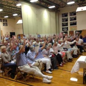 More than 300 Boothbay residents raised their hands Wednesday when asked if they wanted to keep St. Andrews Hospital open. The action came during a joint meeting of the elected representatives of Boothbay, Boothbay Harbor, Southport and Edgecomb. JOE GELARDEN/Botohbay Register