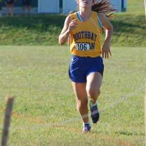 Junior Sophia Thayer powers in for the win at Winthrop high school. Sophia beat the nearest runner, by over 40 seconds. Courtesy of Kate Schwem Junior Sophia Thayer powers in for the win at Winthrop high school. Sophia beat the nearest runner, by over 40 seconds. Courtesy of Kate Schwem