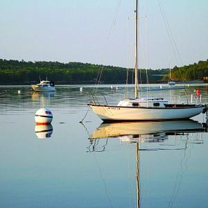 Early morning at Wiscasset Harbor. GARY DOW/Boothbay Register Early morning at Wiscasset Harbor. GARY DOW/Boothbay Register