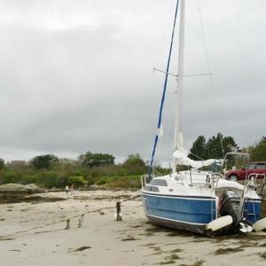 Courtesy of Fleet Davies, Southport Beached boat at Hendricks Head Beach, Southport, on Wednesday, September 19. Courtesy of Fleet Davies, Southport