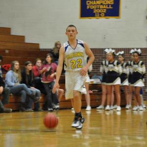 Andrew Hallinan looks for someone to pass to. BEN BULKELEY/Boothbay Register