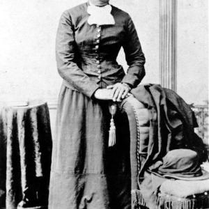 Harriet Tubman personally led more than 70 slaves to freedom before the Civil War and during the war she served the Union Army as a cook and spy. Harriet Tubman personally led more than 70 slaves to freedom before the Civil War and during the war she served the Union Army as a cook and spy.