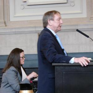 Steven Peterson addresses the Maine Supreme Judicial Court in Portland April 9. Seated at left is Assistant Attorney General Deborah Cashman. SUSAN JOHNS/Wiscasset Newspaper