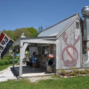 Bet's Fish Fry on Route 27 in Boothbay Harbor. BEN BULKELEY/Boothbay Register