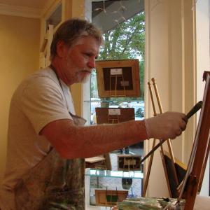 Connecticut artist Robert Noreika works on an oil on canvas at Sylvan Gallery. SUSAN JOHNS/Wiscasset Newspaper