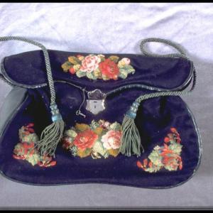 A hand-sewn handbag, circa 1880-1910, at Castle Tucker. Courtesy of Castle Tucker A hand-sewn handbag, circa 1880-1910, at Castle Tucker. Courtesy of Castle Tucker