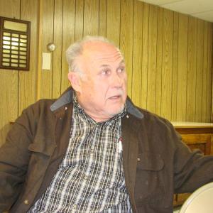 Barry Hathorne, vice chairman of the Edgecomb Planning Board, looks back in the audience to Fire Chief Roy Potter as he explains the board’s decision to make a smaller ordinance review committee that does not include Potter as a voting member. SUSAN JOHNS/Wiscasset Newspaper