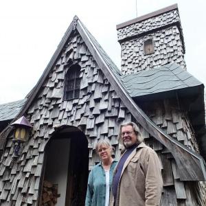 Jenny and David Lee have lived in the peculiar cottage in East Boothbay for nearly 20 years. Their home’s odd features still attract many daily visitors. RYAN LEIGHTON/Boothbay Register