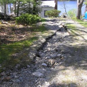 Photo of erosion on Knickerbocker Lake
