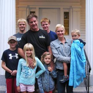 The Conlin family: Robert and Eve with their children Liam, Nolan, Patrick, Nora, Iris and Desmond. Courtesy of Tim McFadden