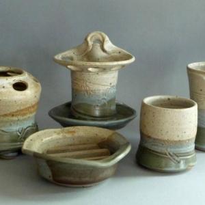 This handsome bath set by Ash Cove Pottery in Harpswell. Just one leg on the 2015 Maine Pottery Tour. Courtesy of Tyler Gulden Ash Cove Pottery, Harpswell