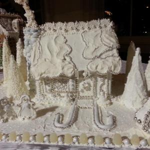 Carly Crewall’s white on white with silver gingerbread took First Place in 2014. What creative confection will win this title in 2015? Photos courtesy of Cathy Sherrill Carly Crewall’s First Place gingerbread 2014