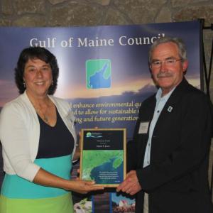 Elaine Jones is presented the 2016 Visionary Award by Don Hudson of the Gulf of Maine Council on the Marine Environment on June 7 in Fredericton, New Brunswick. Courtesy of Elaine Jones