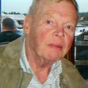 Robert E. Byrnes