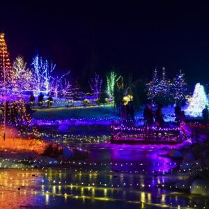 Be inspired by Gardens Aglow, and decorate your own home or business for a chance to win $2,500 and 15 tickets to Gardens Aglow 2016. Courtesy of CMBG