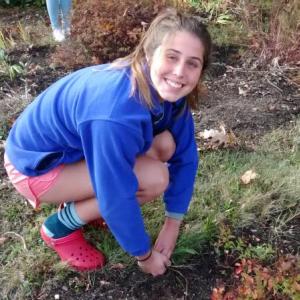 WCSH Varsity Club member and BRHS standout Kate Friant, seen here last fall planting tulip bulbs in the school’s memory garden with other members of the Interact Club. MORGAN CALLAN ROGERS/Boothbay Register