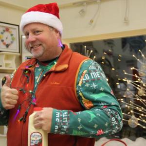 David Daigle gives a thumbs up to the Early Bird Sale during the 2016 event. DIANE DORBIN/Boothbay Register
