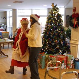 Mrs. Claus with Jerie Phinney at the Gregory Wing on Dec. 14. Courtesy photo