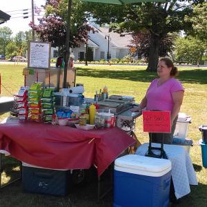 Heidi Leighton is now selling hot dogs from her cart on the Boothbay Common. JANE CARPENTER/Boothbay Register