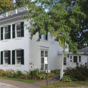 The historic 1805 Wiscasset Public Library building. Courtesy of Wendy Ross