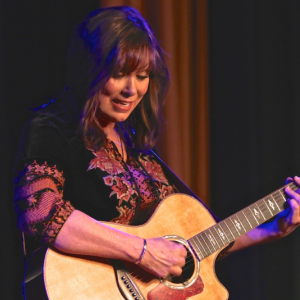 Suzy Bogguss playing and feeling the love from the Opera House audience. Robert Mitchell photo Suzy Bogguss at the Opera House at Boothbay Harbor