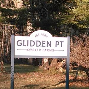 Glidden Point Oyster Farms on River Road will add outdoor food and beverage service this summer. JANE CARPENTER/Boothbay Register