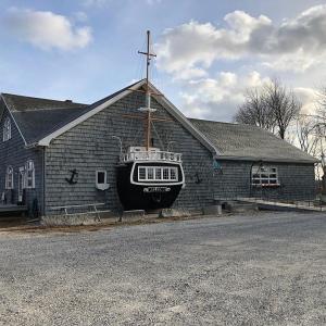 The newly purchased Warren property will be the base location for Thomaston Auction Galleries’ Vintage Accents online auctions. Courtesy photo